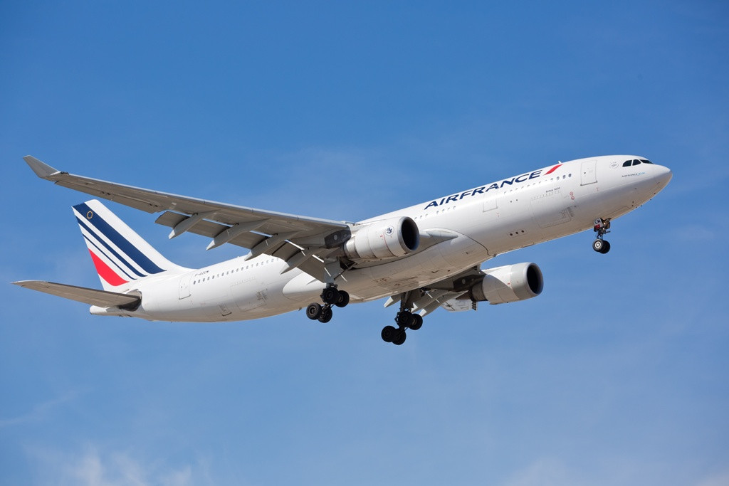 Air France suspende vuelos a Dubai por la escala bélica Irán-Israel
