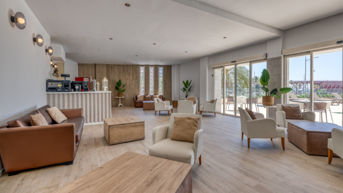 Ohtels reabre el Gran Hotel Almería tras una reforma integral