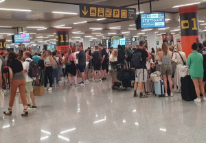 Bloquearán el aeropuerto de Palma por la huelga de hostelería
