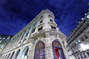 Derby Hotels vende por 97 M € un hotel de lujo de París a Amancio Ortega