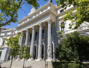 La CNMV autoriza la OPA de exclusión de la Bolsa de Madrid de la antigua NH