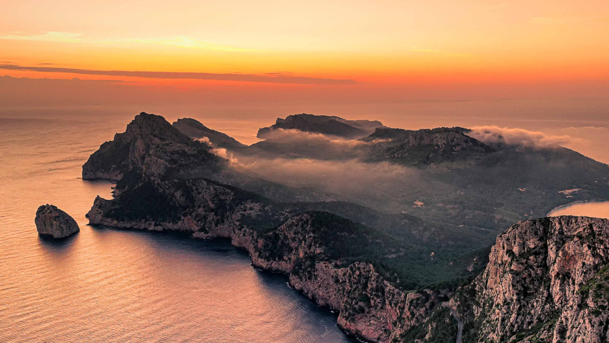 Hosteltur: noticias de turismo para profesionales