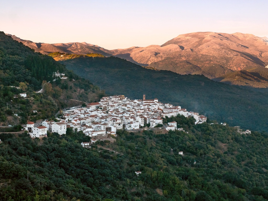 Turismo rural en España: comunidades con subidas y bajadas en 2025
