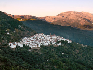 El turismo rural despega en unas comunidades y se hunde en otras