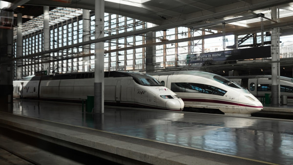 Renfe mantiene cortada la conexión de alta velocidad entre Galicia y Madrid