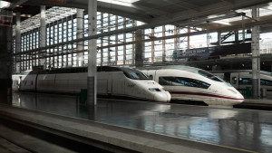 La línea de alta velocidad Madrid-Galicia continúa suspendida