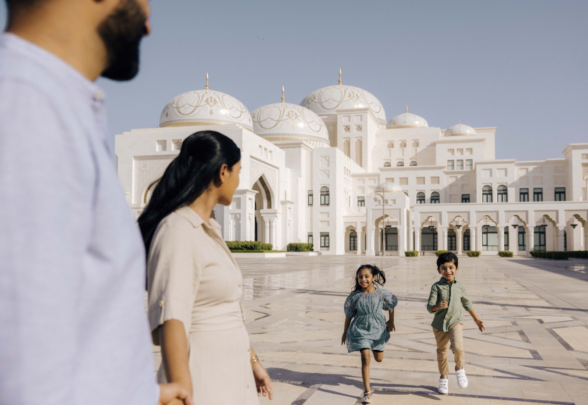 Por qué Abu Dabi es la escapada perfecta para los viajeros españoles