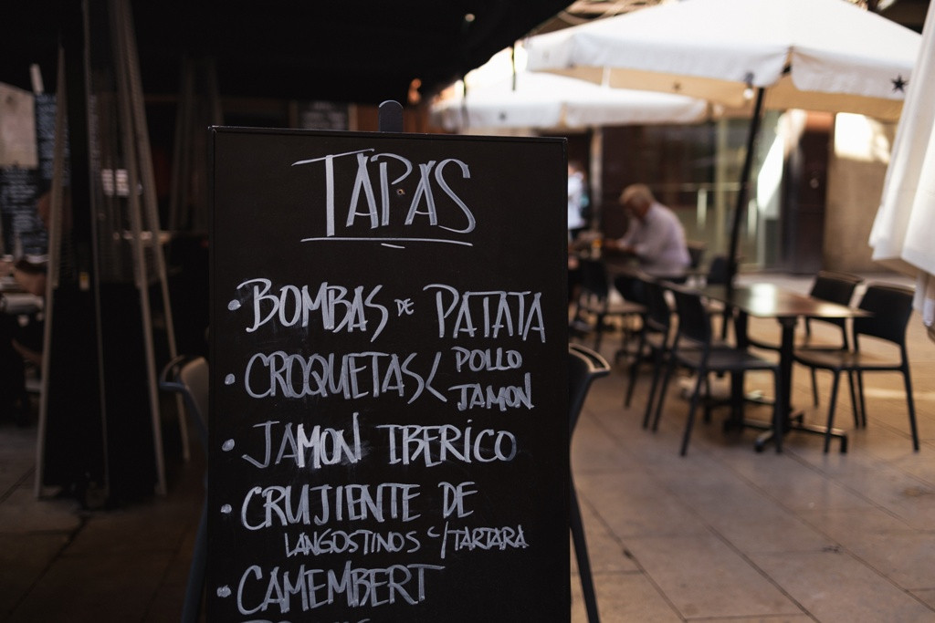 ¿Cuánto gastan los españoles en bares y restaurantes?