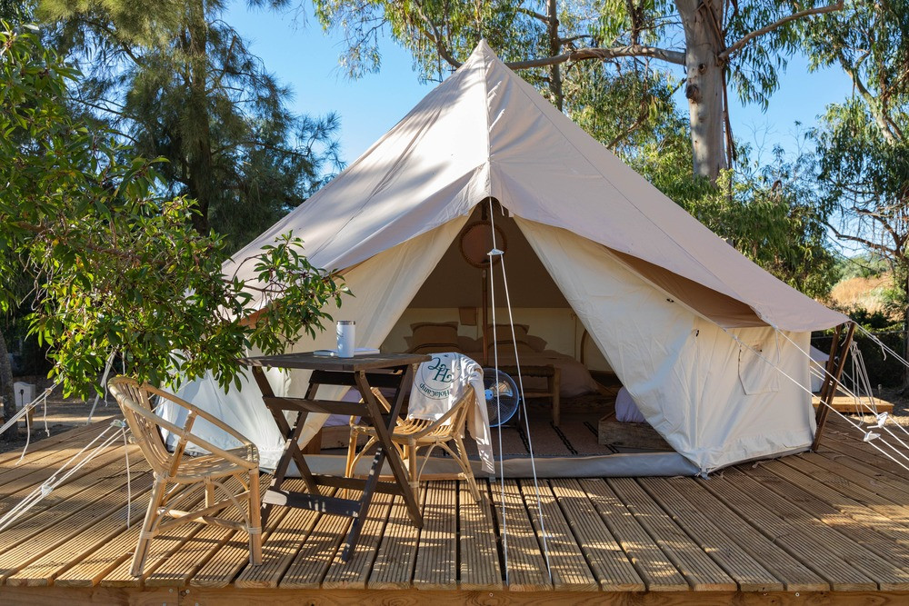 Glamping y bungalows impulsan la ocupación en campings en julio y agosto