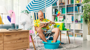 Más allá de la razón económica: por qué tanta gente no viaja en verano