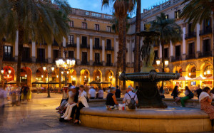 La turismofobia arrastra a la baja la ocupación en Barcelona, según Apartur