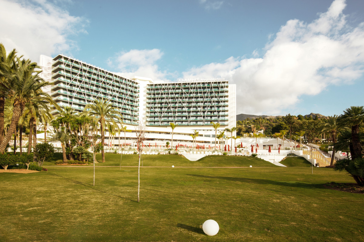 Club Med roza los 1.200 M € de ingresos en el primer semestre de 2025