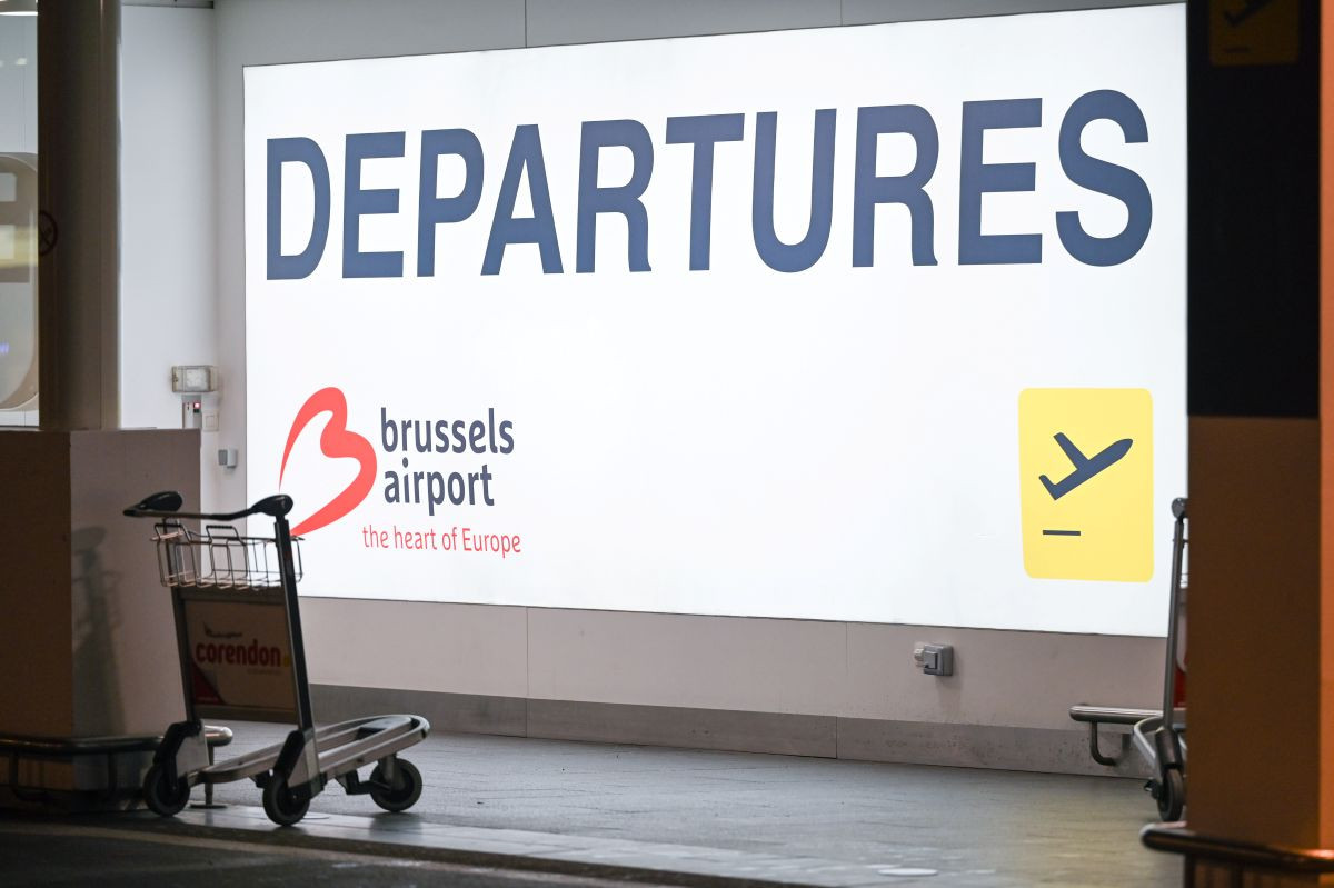 Siguen los vuelos cancelados en Bruselas por ciberataque