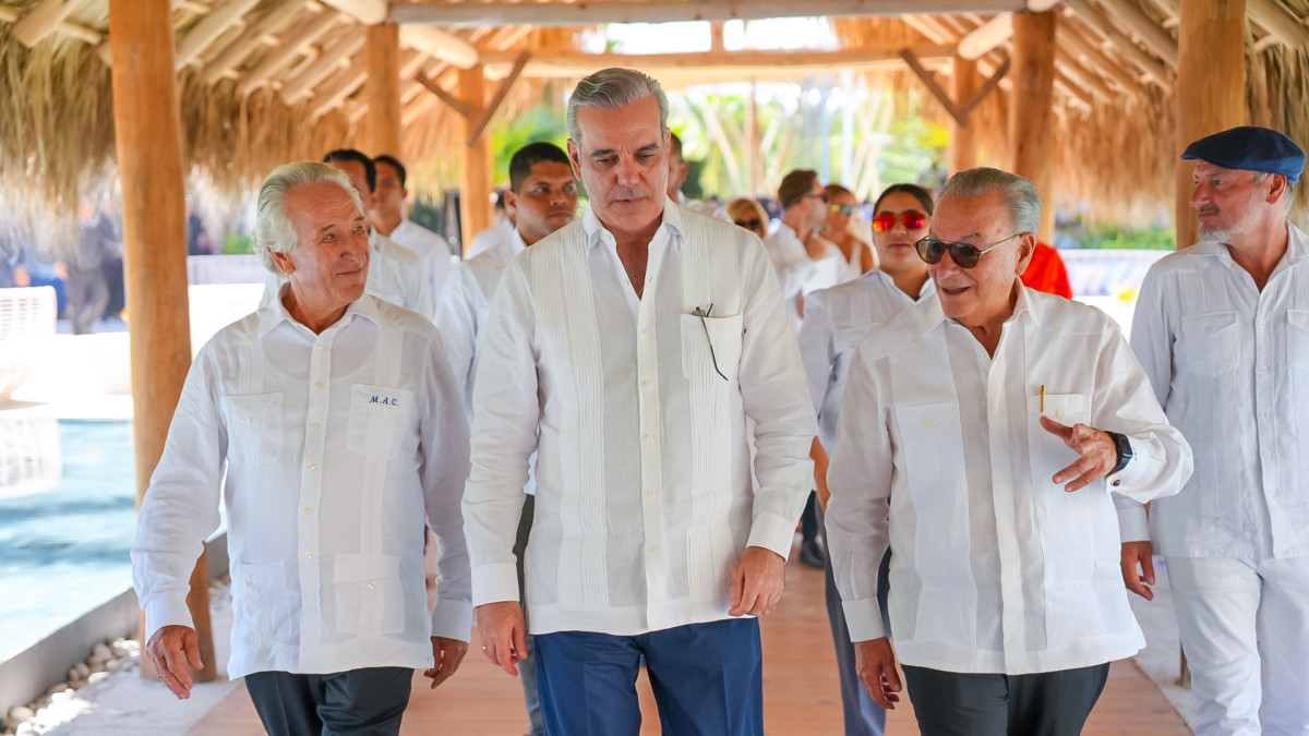 Marriott, Mac y Grupo Puntacana inauguran el W Punta Cana, el primer resort en el mundo de esta marca