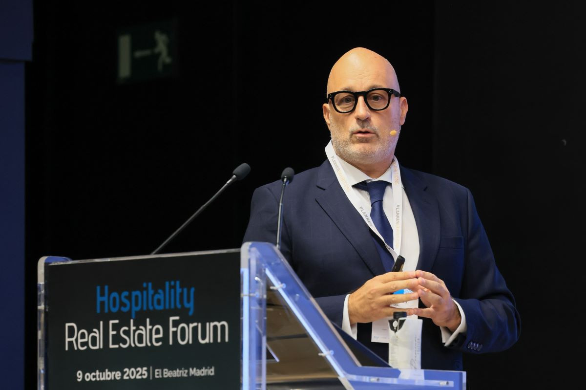 Llega el momento de la internacionalización de inversores españoles... y Atom apuesta por ello