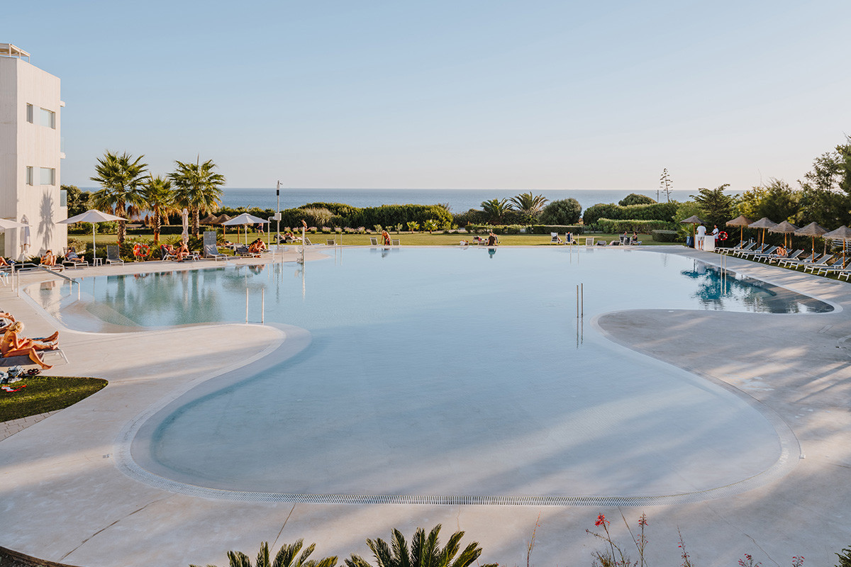 Grupotel desembarca en Andalucía con la compra de 4 estrellas en Conil de la Frontera