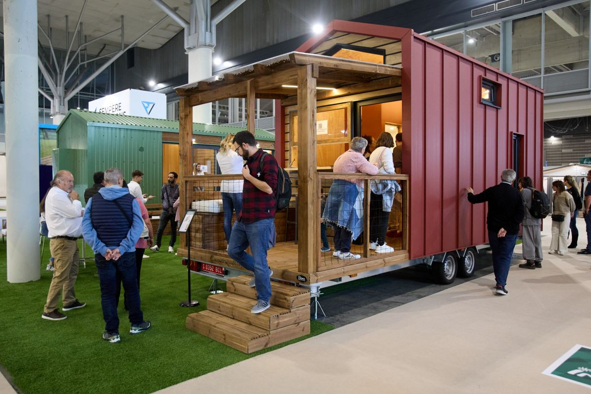 Salón del Caravaning recibe 60.000 visitantes: autocaravanas seducen a familias y viajeros jóvenes