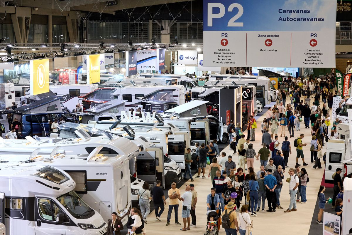 Salón del Caravaning recibe 60.000 visitantes: autocaravanas seducen a familias y viajeros jóvenes