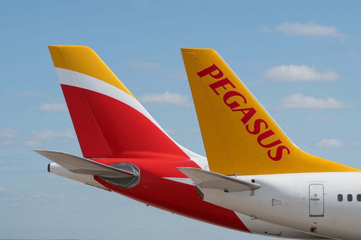 Iberia responde a la alianza Air Europa-Turkish con un acuerdo con Pegasus Airlines