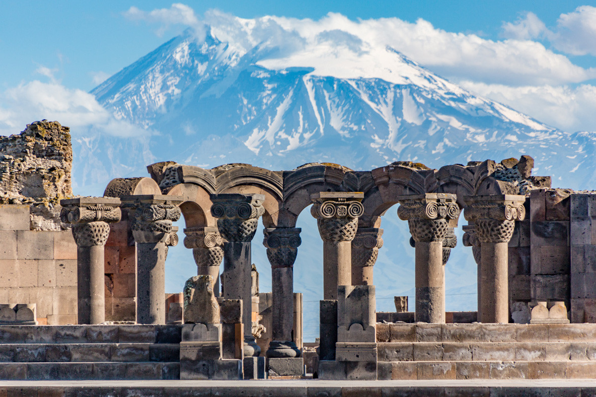 Mapa Tours novedades 2026: refuerzo en Asia Central, Jordania y cruceros fluviales en 2027