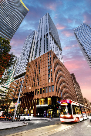 Riu Hotels & Resorts debuta en Canadá con la apertura del Riu Plaza Toronto