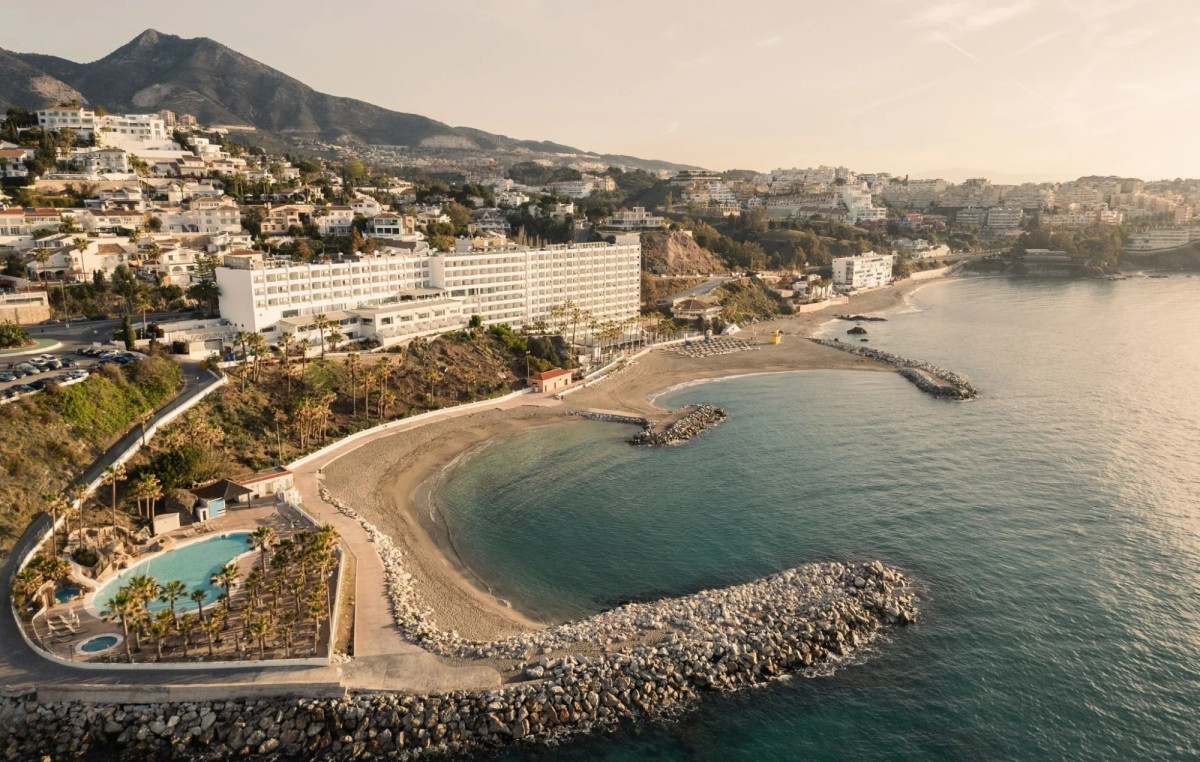 El fondo canadiense Brookfield pone a la venta por 80 M € un hotel en Benalmádena