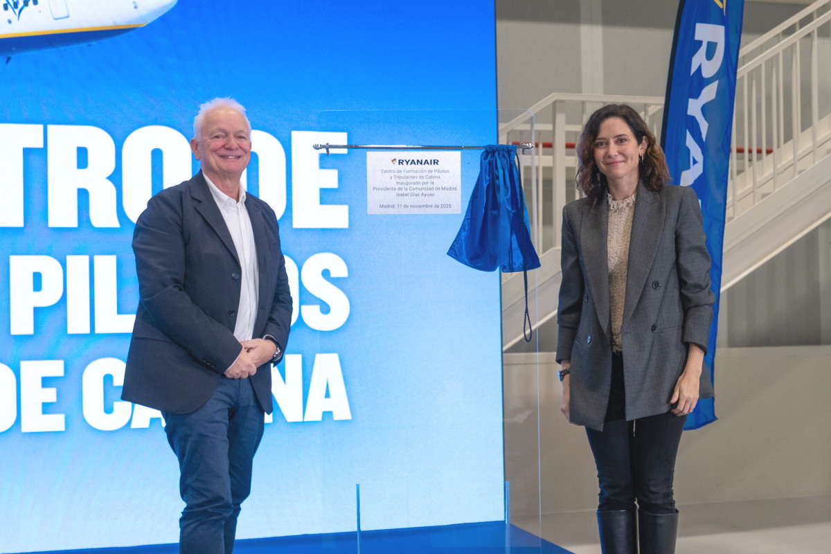 Rynair invierte 130 M € en un centro de formación de pilotos y tripulantes en Madrid