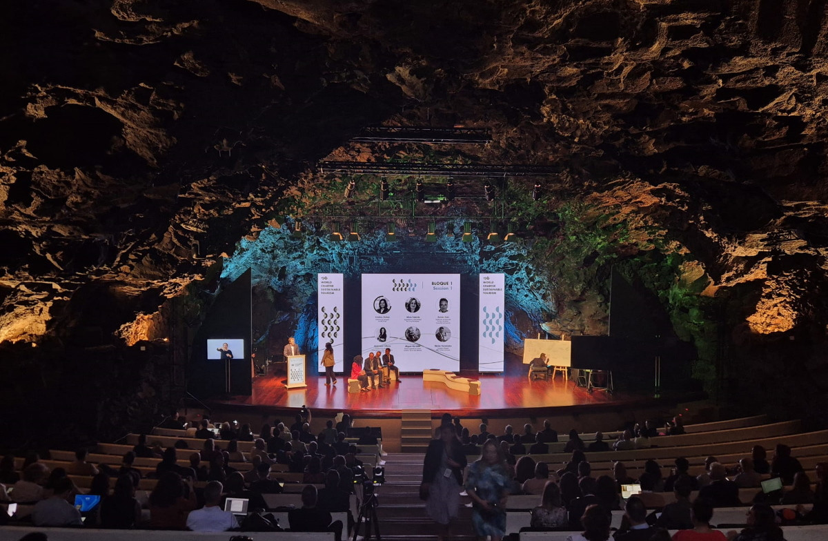 Lanzarote hace un llamamiento mundial para impulsar una nueva hoja de ruta hacia un turismo sostenible