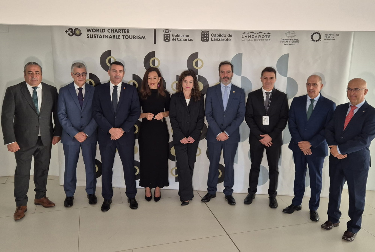 Lanzarote hace un llamamiento mundial para impulsar una nueva hoja de ruta hacia un turismo sostenible