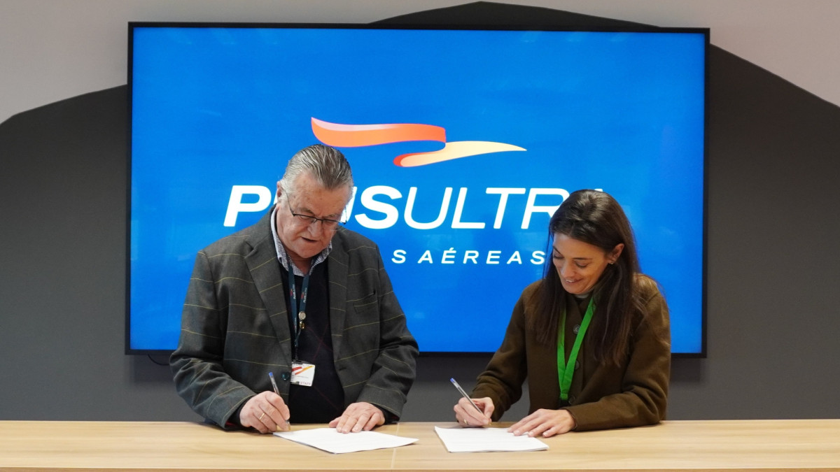 Plus Ultra firma su primer Convenio Colectivo de Tripulantes de Cabina de Pasajeros