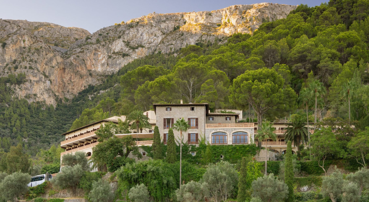 Pelayo Cortina Koplowitz compra el hotel Es Molí en Deià