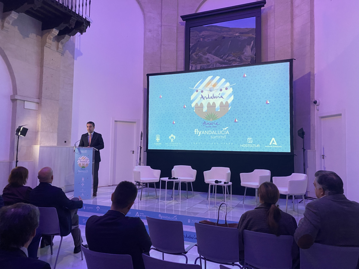 Andaluc&iacute;a refuerza su conectividad a&eacute;rea con una estrategia basada en colaboraci&oacute;n, consenso y rigor