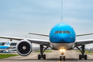 KLM unirá Oviedo y Santiago de Compostela con Ámsterdam en verano