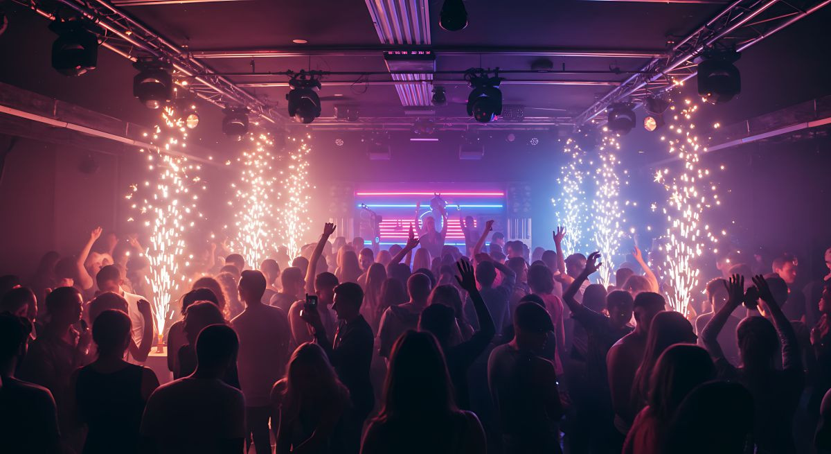 Alerta de Spain Nightlife: solo una comunidad proh&iacute;be bengalas en interiores