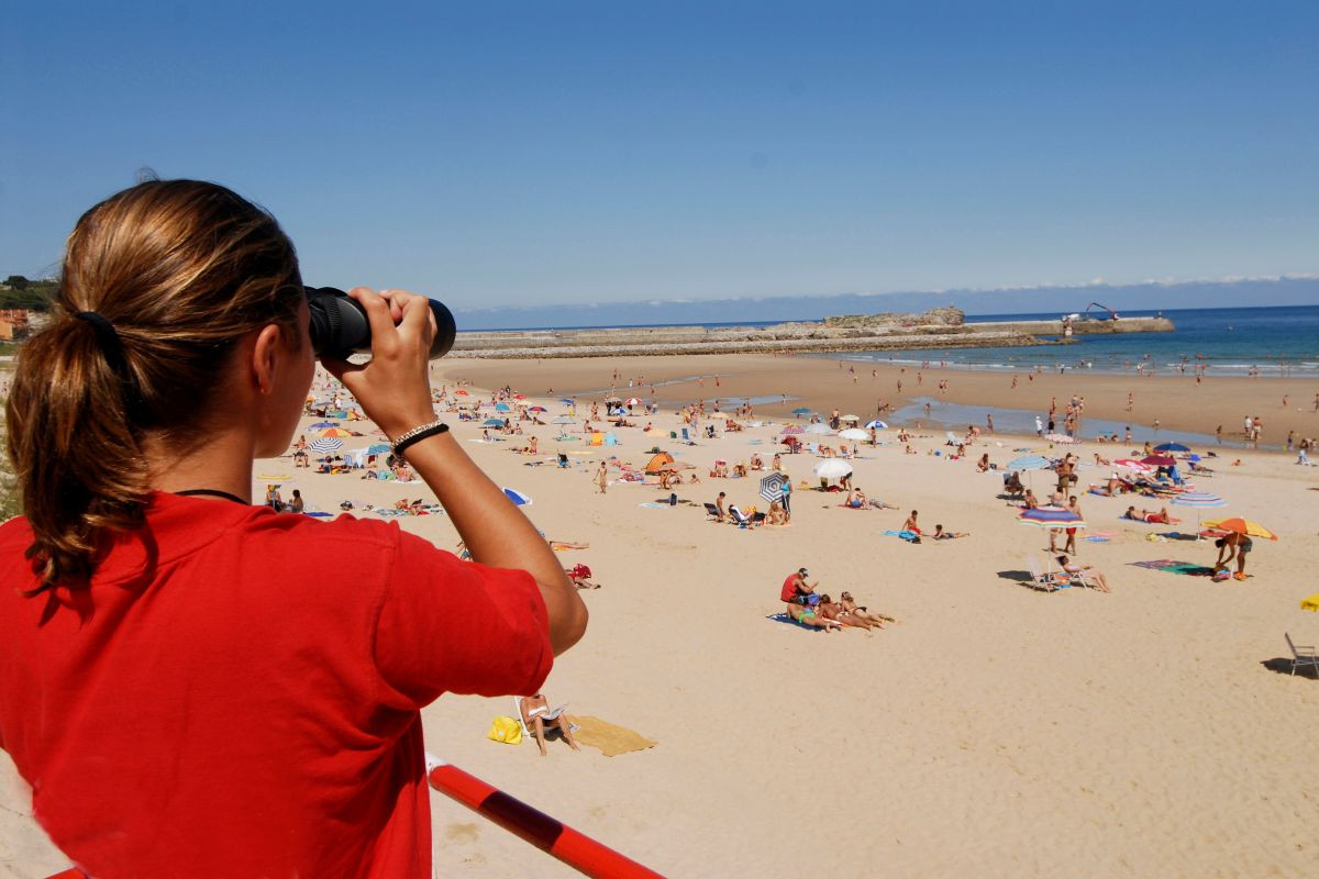 Balance ahogamientos Espa&ntilde;a 2025: 472 fallecidos y alerta por seguridad en playas