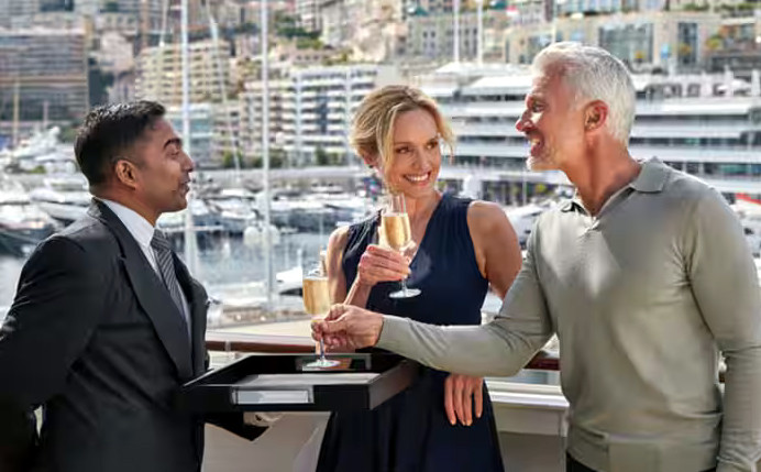 Oceania Cruises se despide de los ni&ntilde;os y pone rumbo al modelo Adults Only