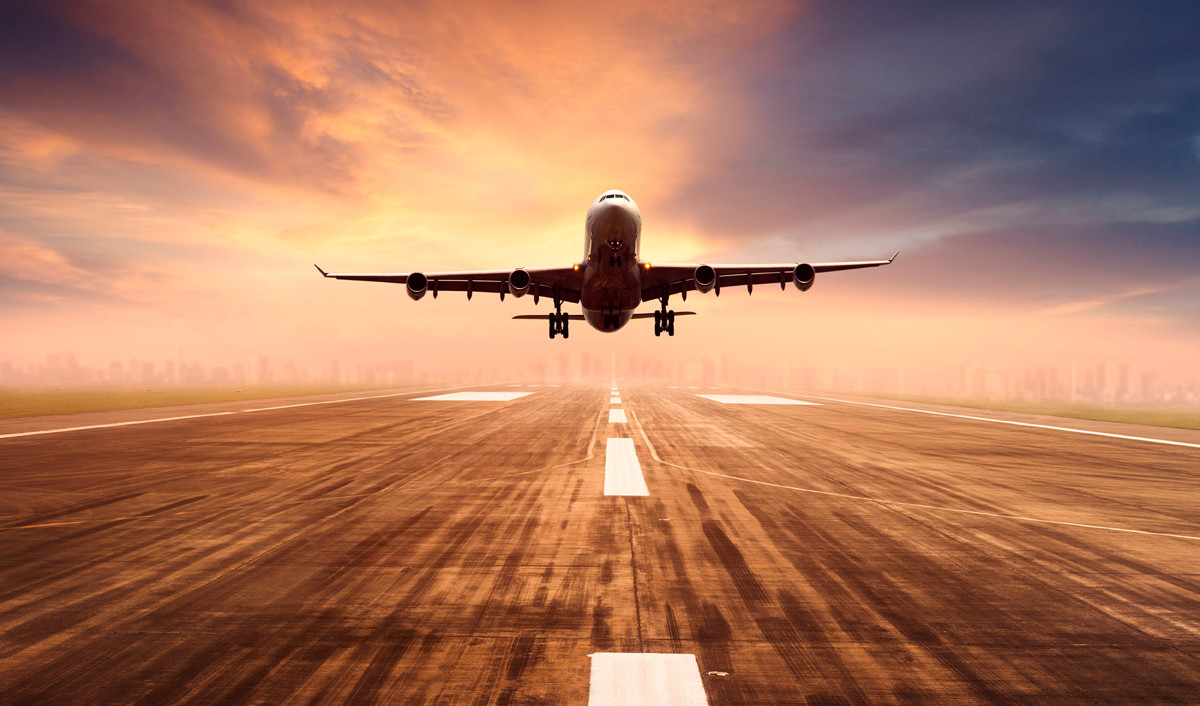 Los cinco grandes riesgos que afrontan las aerol&iacute;neas en 2026