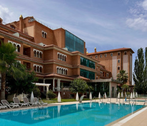 Meliá Hotels International refuerza su línea Affiliated con el Hotel Granada Palace   