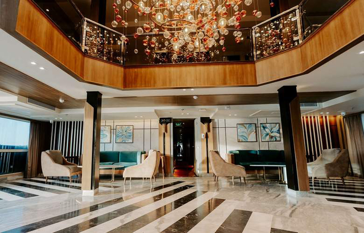 &Aacute;voris se hace fuerte en Egipto: compra un barco y participaci&oacute;n en un receptivo