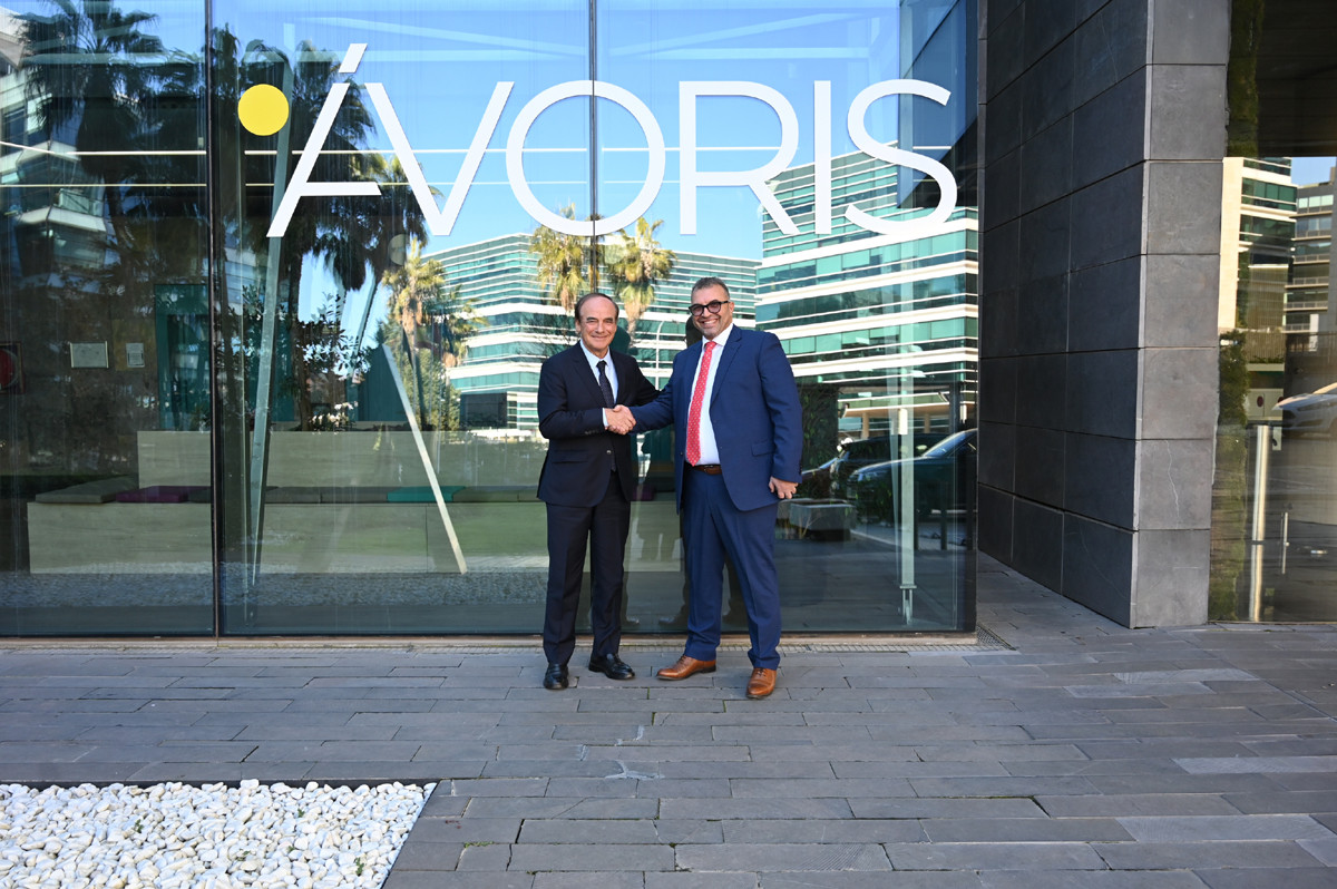 &Aacute;voris se hace fuerte en Egipto: compra un barco y participaci&oacute;n en un receptivo