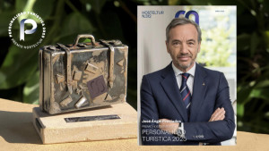 José Ángel Preciados recoge el Premio Hosteltur a la Personalidad Turística 2025