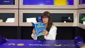 Booking y Esperanza Gracia te revelan dónde viajar en 2026, según tu horóscopo