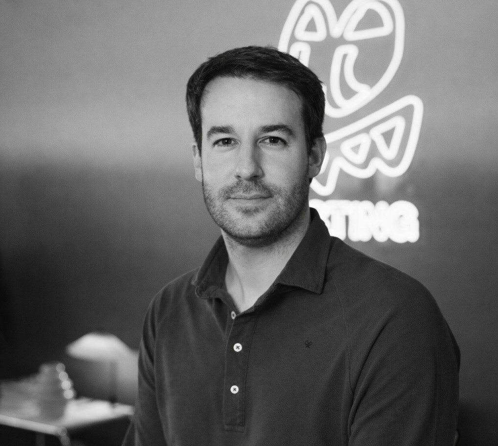 &Aacute;voris impulsa los viajes a Tailandia entre el p&uacute;blico joven tras aliarse con Wasting Time 