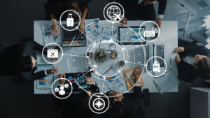 ¿Cuáles fueron los 12 canales principales de reservas hoteleras en 2025?