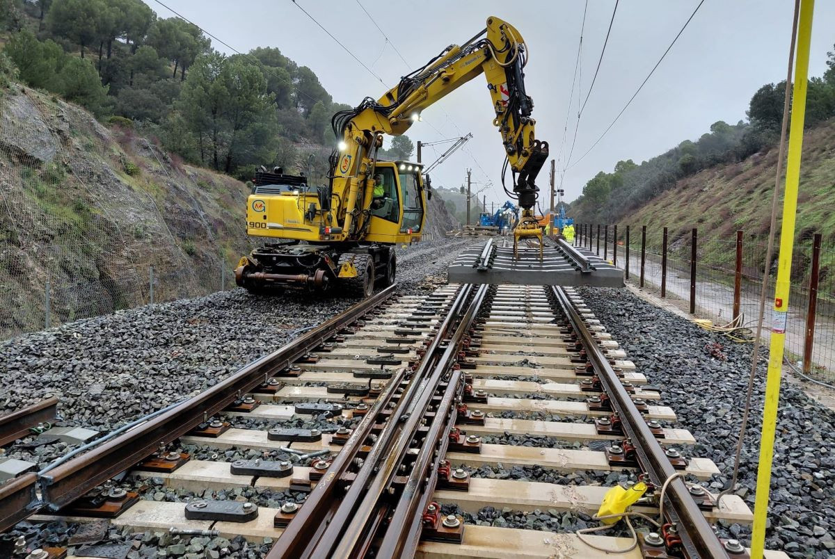 El turismo andaluz alerta del impacto econ&oacute;mico del par&oacute;n del AVE