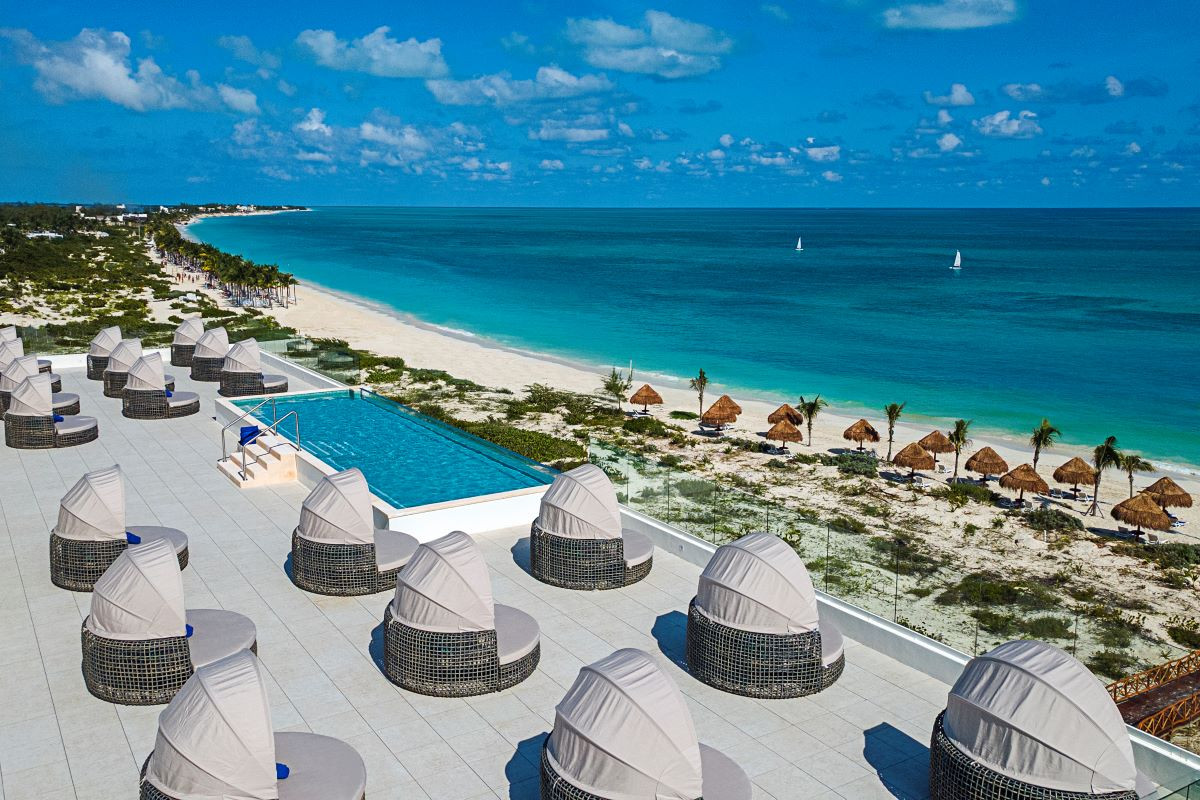 H10 Hotels apuesta por el lujo vacacional con Ocean Signature y Horizons Collection