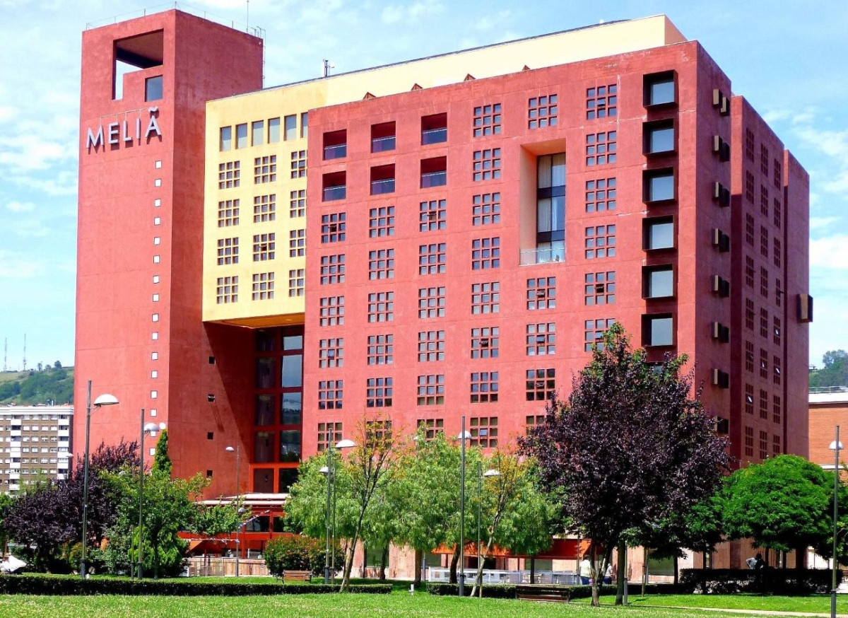 El hotel Meli&aacute; Bilbao, vendido por 63 millones de euros