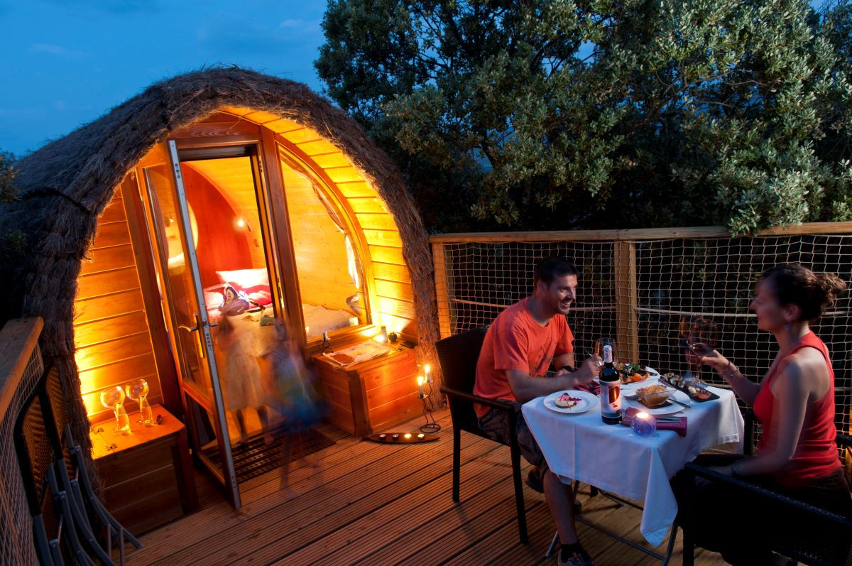 Glamping, bungalows y servicios premium: as&iacute; cambia el camping
