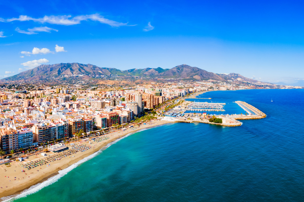 El alza del combustible y la inestabilidad ferroviaria tensionan el turismo en Semana Santa