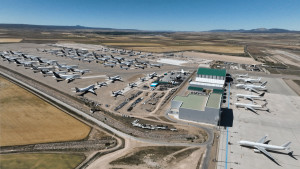 El aeropuerto español que acoge a los aviones que huyen de la guerra en Oriente Medio